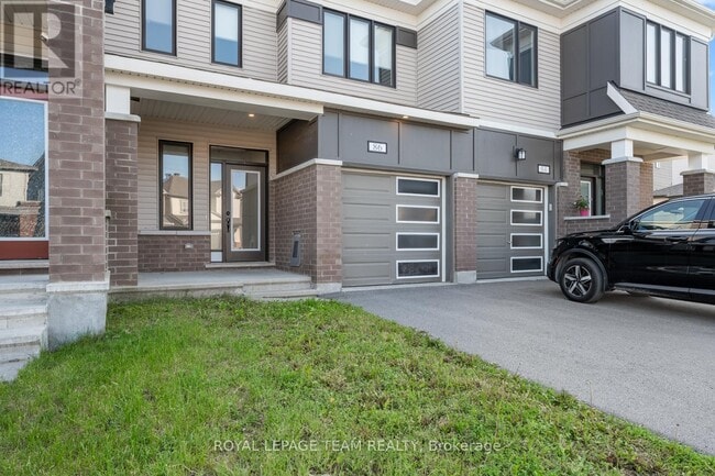 property at 86 Baldcypress Way