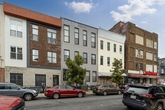 248 Melrose St in Brooklyn, NY - Building Photo - Building Photo