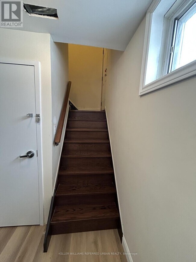 8114 Torbram Rd in Brampton, ON - Building Photo - Building Photo