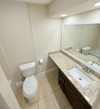 10434 Long River Dr in Sugar Land, TX - Building Photo - Building Photo