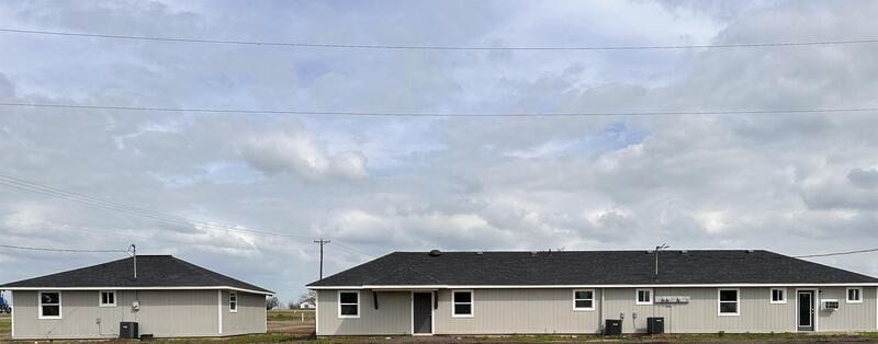 W. I-30 in Cumby, TX - Building Photo