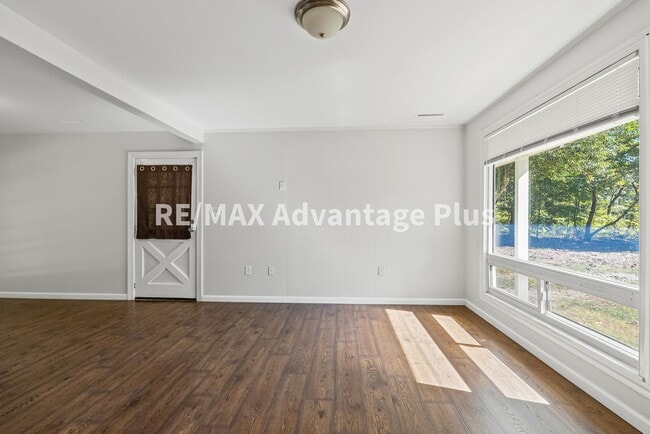 4102 Back Hampden Sydney Rd in Farmville, VA - Foto de edificio - Building Photo
