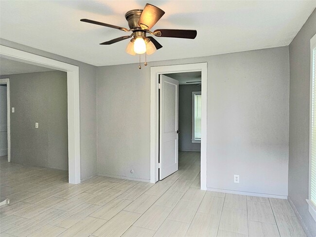 217 Cockerel St in Houston, TX - Building Photo - Building Photo