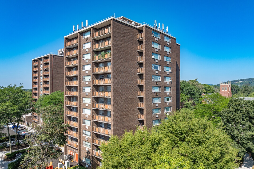 Richmond Tower in Plainfield, NJ - Building Photo