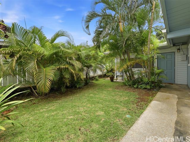 property at 1499 Akeke Pl