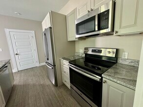 349 Winter St in Framingham, MA - Building Photo - Building Photo