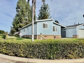 10220 Wrangler Way in Corona, CA - Building Photo