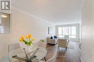 70 Montjoy Crescent in Brampton, ON - Building Photo - Building Photo