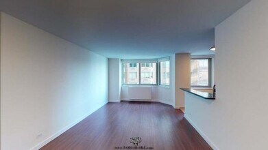606 1st Ave. in New York, NY - Building Photo - Building Photo