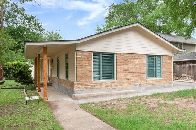3808 Tonkawa Trail in Austin, TX - Building Photo - Building Photo