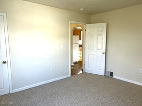 128 S 13th St in Weirton, WV - Building Photo - Building Photo