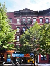 445 E 78th St in New York, NY - Building Photo - Building Photo