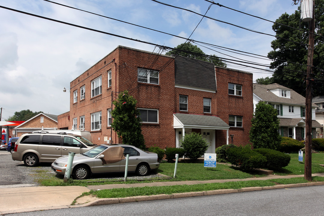 712-714 Drexel Ave in Drexel Hill, PA - Building Photo