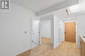 35 Parliament St in Toronto, ON - Building Photo - Building Photo