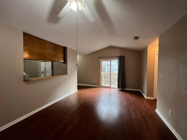 121 Boardwalk Ln in Tallahassee, FL - Foto de edificio - Building Photo