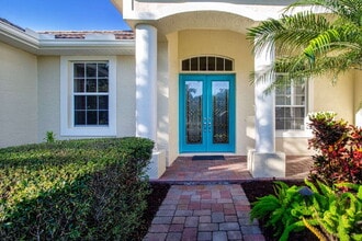 7808 Crest Hammock Way in Sarasota, FL - Building Photo - Building Photo