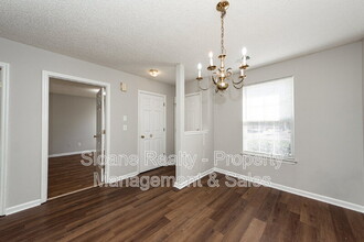 1345 Pinnacle Ln in Charleston, SC - Building Photo - Building Photo