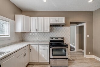 717 N Grant Ave, Unit Unit 717 in Indianapolis, IN - Building Photo - Building Photo