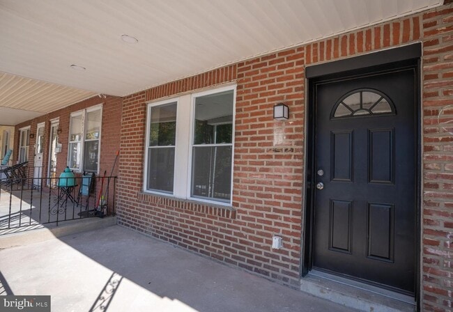 2521 S Dewey St in Philadelphia, PA - Building Photo - Building Photo