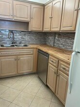17878 N Bay Rd in Sunny Isles Beach, FL - Building Photo - Building Photo