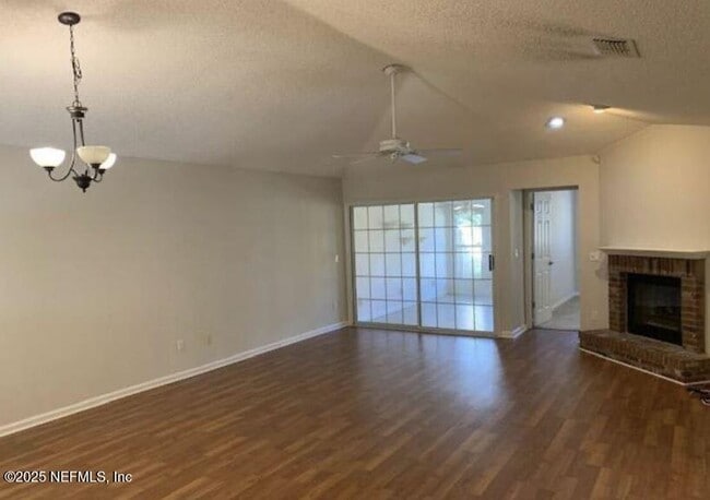 1819 Ashmore Green Dr in Jacksonville, FL - Building Photo - Building Photo