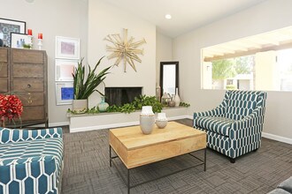 Bridge Lane Apartment Homes in Phoenix, AZ - Foto de edificio - Interior Photo