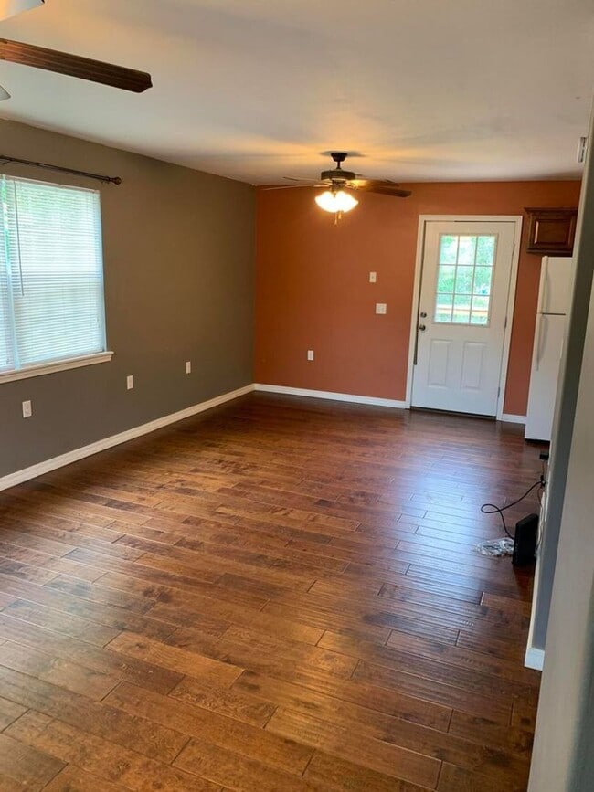 815 E 6th St in Russellville, AR - Building Photo - Building Photo