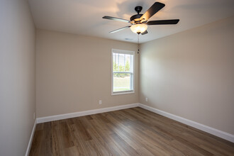 The Townhomes at Rather in Knoxville, TN - Building Photo - Interior Photo