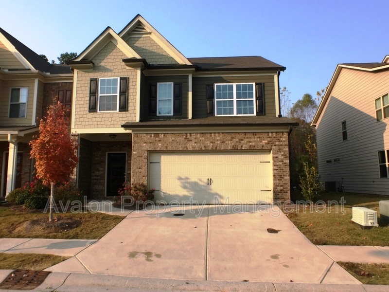 214 Madison Ave in Acworth, GA - Building Photo