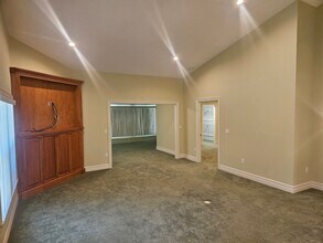 2361 Bentley Dr in Palm Harbor, FL - Building Photo - Building Photo