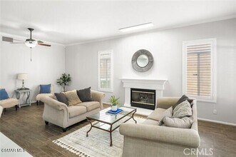 4109 Laurelview Dr in Moorpark, CA - Building Photo - Building Photo
