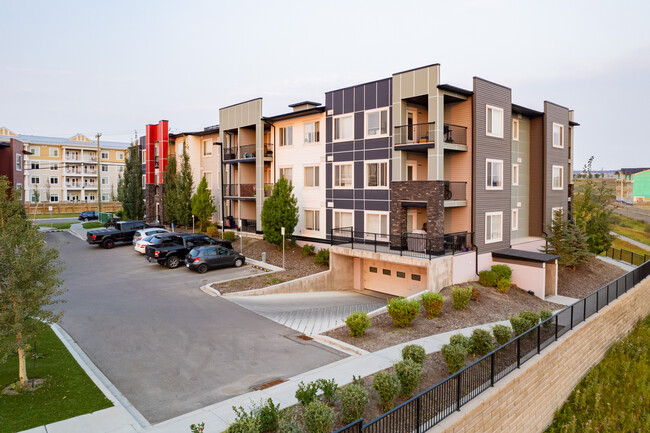 Verona Townhomes in Calgary, AB - Building Photo - Building Photo