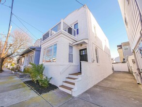 6416 Monmouth Ave in Ventnor City, NJ - Building Photo - Building Photo