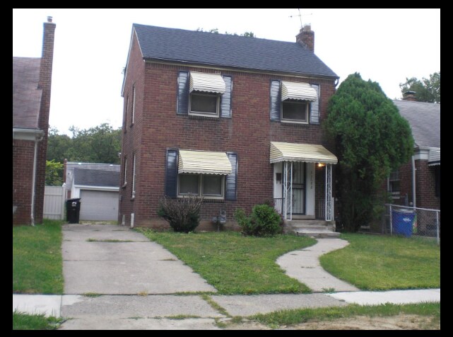 11682 Glastonbury Ave in Detroit, MI - Building Photo