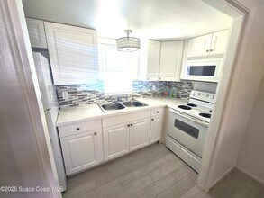 400 Johnson Ave in Cape Canaveral, FL - Building Photo - Building Photo