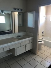 20988 Little Beaver Rd in Apple Valley, CA - Building Photo - Building Photo