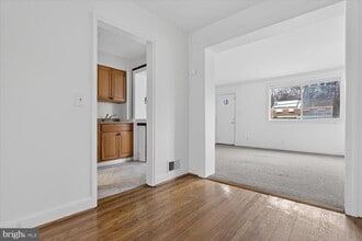 4336 Dubois Pl SE in Washington, DC - Foto de edificio - Building Photo