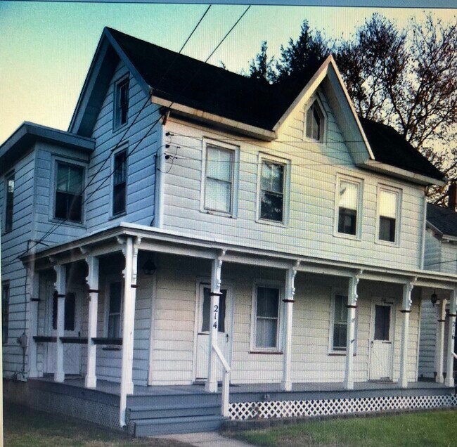 214 Broad St Rentals in Elmer, NJ