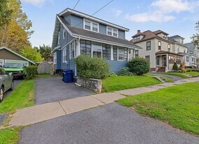 415 Whittier Ave in Syracuse, NY - Building Photo