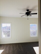 8108 Lenox Creekside Dr in Nashville, TN - Building Photo - Building Photo