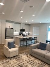 24111 Vantage Rd in Corona, CA - Building Photo - Building Photo