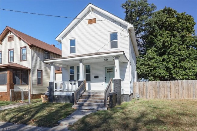 property at 1914 King St