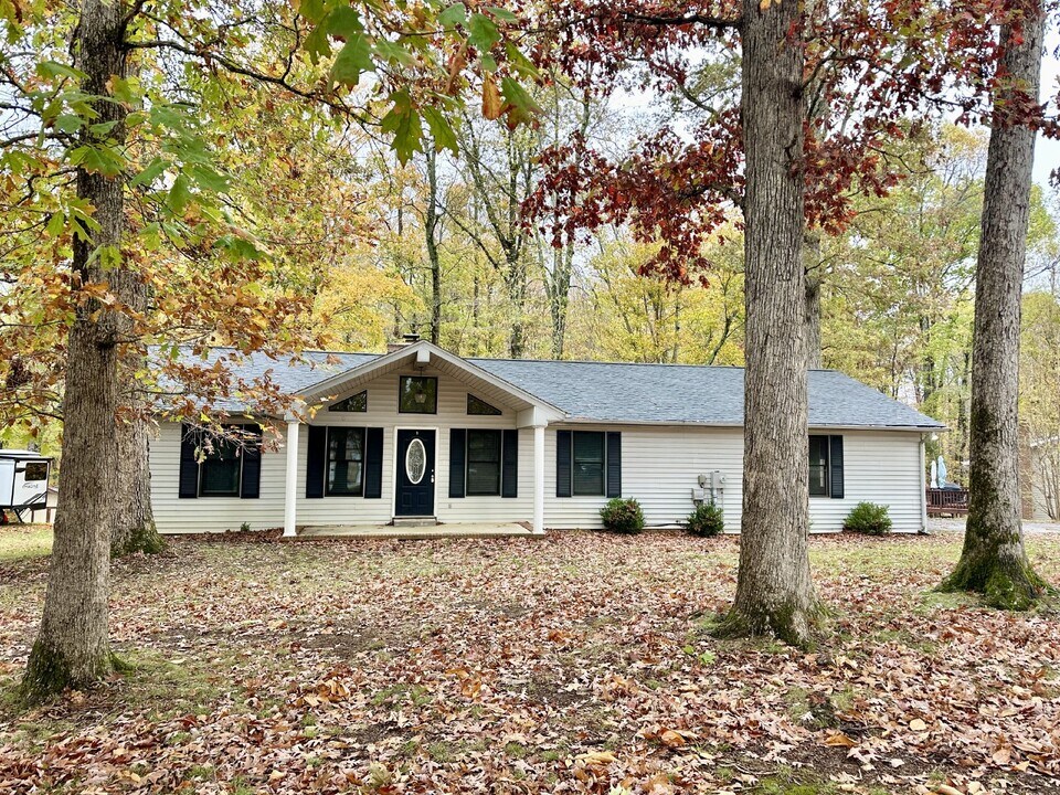 100 Ridgewood Rd in Cookeville, TN - Building Photo