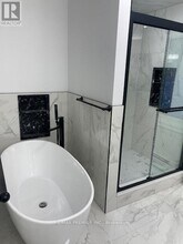 2201 17th Side Rd in King, ON - Building Photo - Building Photo