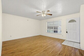 703 Overbluff St in Channelview, TX - Building Photo - Building Photo