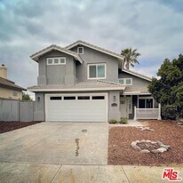 30359 Savannah Oaks Dr in Murrieta, CA - Building Photo