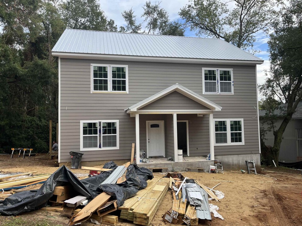 3397 Jim Lee Rd in Tallahassee, FL - Building Photo