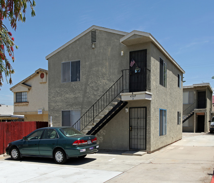 4369-4371 44th St in San Diego, CA - Foto de edificio