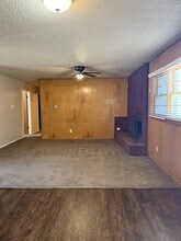 1520 E 1st St in Lubbock, TX - Building Photo - Building Photo