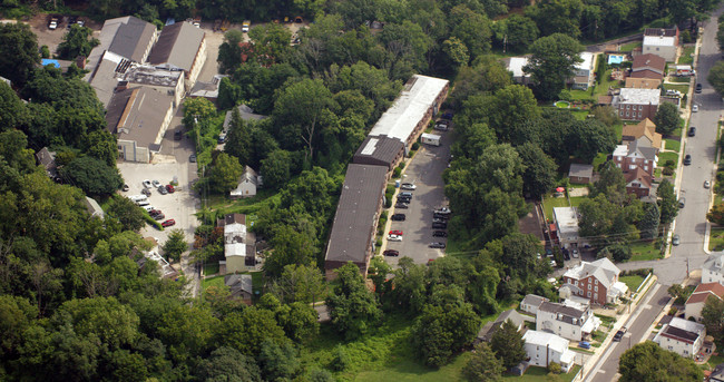 Cliff Park -Phase II in Clifton Heights, PA - Building Photo - Building Photo